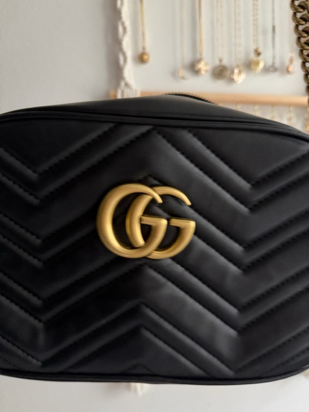 Gucci GG Marmont Small Camera bag - Picture 3 of 9